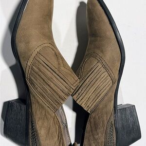 Sam Edelman Taupe Suede Western Booties